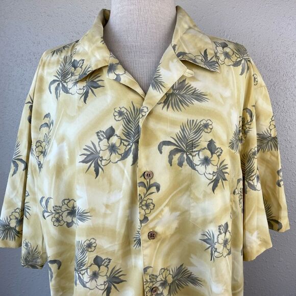 Trader Bay Yellow Tropical Button Down Shirt Size XL EUC - Picture 2 of 8